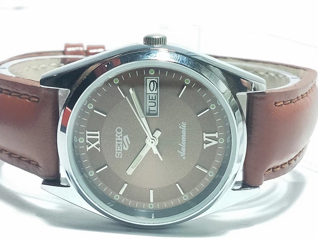 Vintage Seiko Automatic Movement Day Date Analog Dial Wrist Watch G51