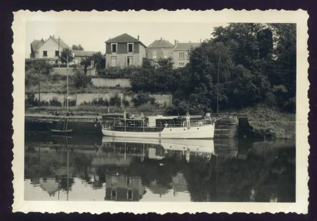 Charleville-Mézières . photo ancienne .