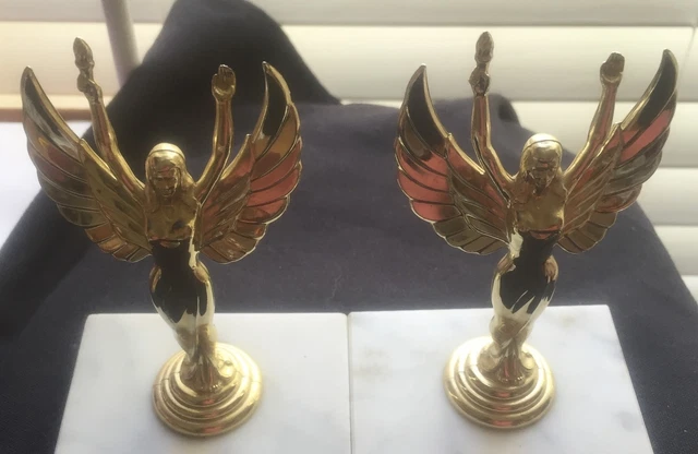Trophée Vintage Basket Femme, Base Marbre Et Joueuse En Plastique Doré - 7 Pouces