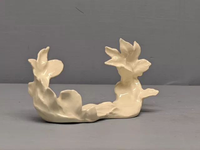 Retired Hagen Renaker White Bower for Dove Pair NO DOVES 3