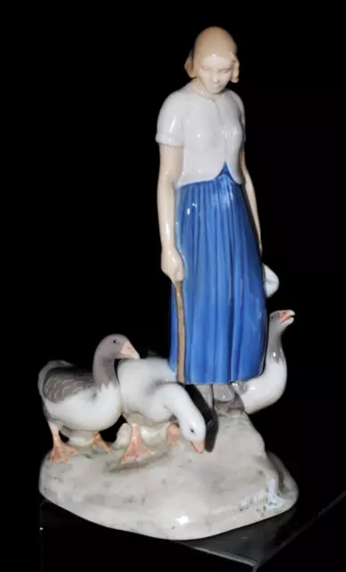 VINTAGE B&G BING Grondahl Royal Copenhagen Girl Geese Figurine #2254 ...