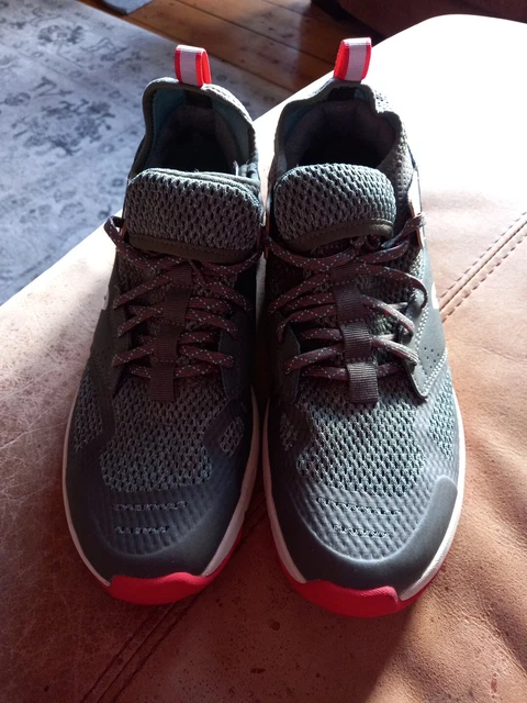 Newfeel trainers deals