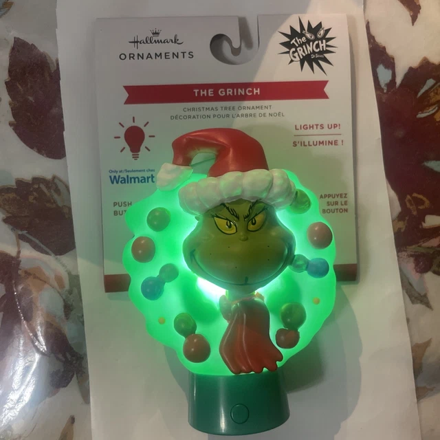 2023 HALLMARK DR. Seuss THE GRINCH in Wreath LIGHT UP Christmas