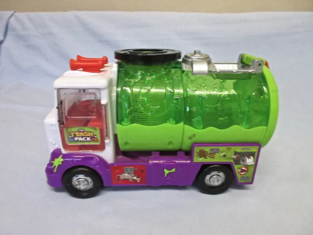 THE TRASH PACK Grossery Gang Garbage Truck Trashies Bundle Moose