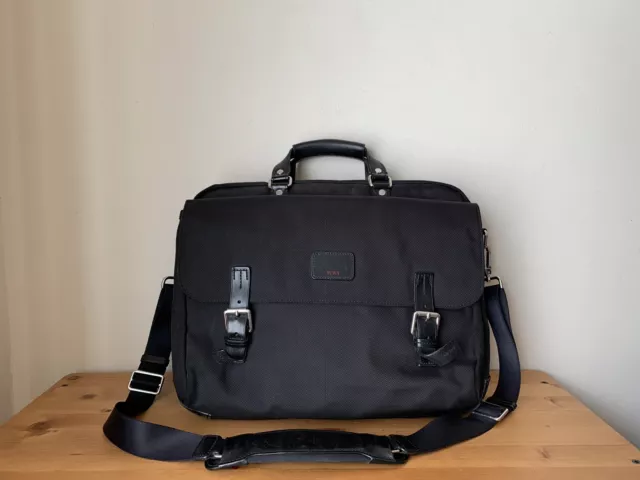 TUMI Mens LAPTOP Briefcase Black Nylon/ Leather with compartments Weekend bag