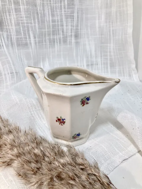 Pot à lait en porcelaine Sarreguenimes vintage