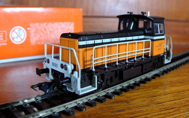 ROCO LOCOMOTIVE y 8000 sncf piko jouef liliput ree EUR 72,00 - FR