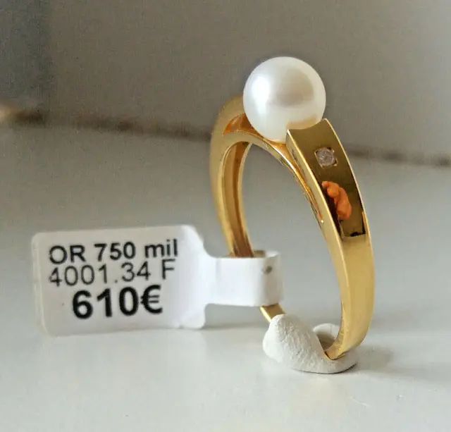 Bague neuve femme or jaune 18 carats Perle Culture 6 mm 2 diamants  taille 53