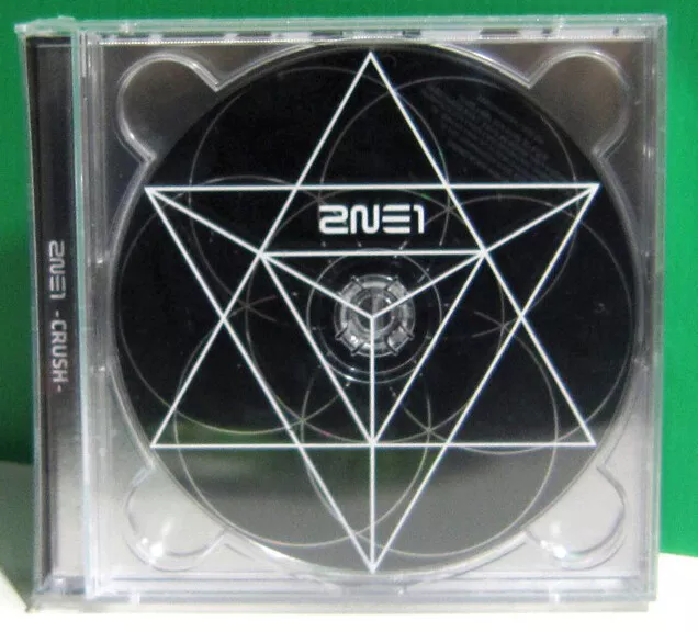2NE1 CRUSH Black ver. 2nd Album CD Bom Dara CL Minzy Sealed Kpop KstarCollection