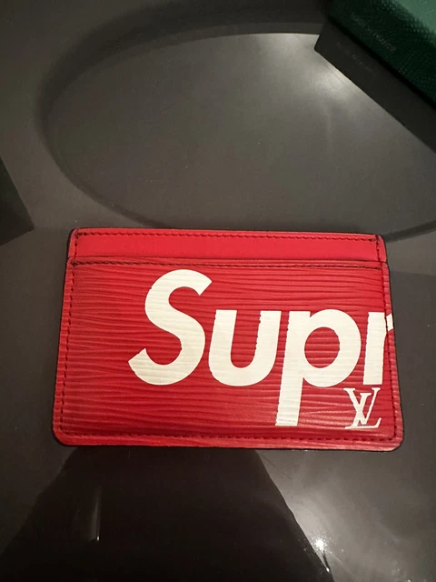 Supreme louis vuitton deals card holder