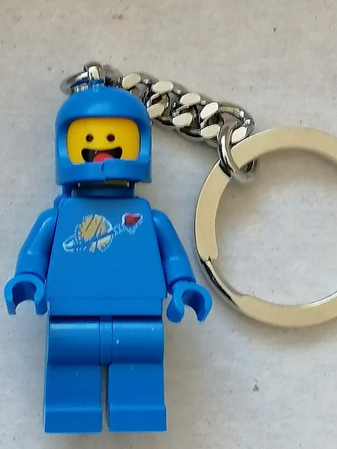 LEGO CLASSIC BLUE Spaceman Benny Key Ring Key Chain New from