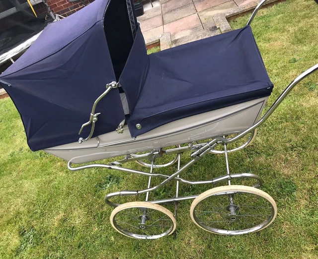 SILVER CROSS GROSVENOR vintage pram coach built Windsor grey navy