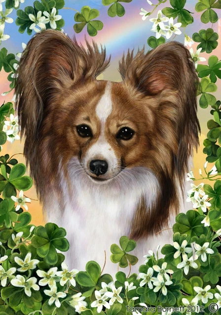 Clover Garden Flag - Sable Papillon