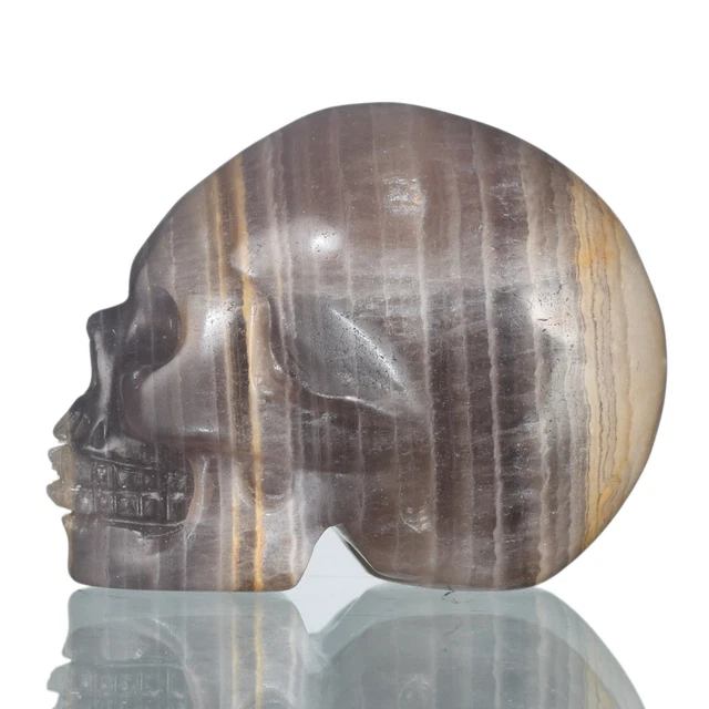 Calavera de cristal de fluorita con bandas naturales de 1,54" tallada a mano #36G33