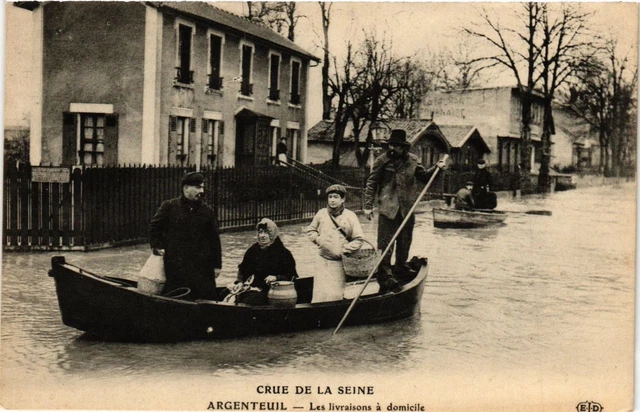 CPA ARGENTEUIL - Crue de la Seine (380559)