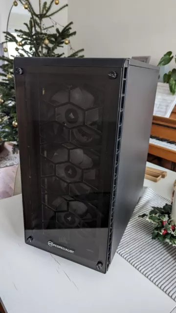 AMD GAMING PC AMD Ryzen 7 3700X Eight Core CPU 8GB AMD RADEON RX