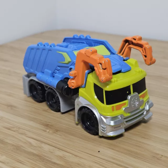 Playskool Heroes Transformers Rescue Bots Salvage the Construction-Bot Figure