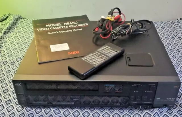 NEC HQ VHS Video Cassette Recorder Player N965U With Remote & Manual WORKS