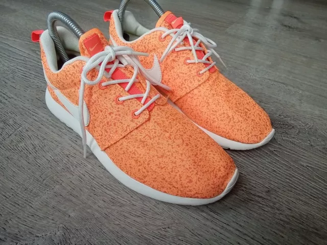 Nike Womens Roshe One 511882-800 Orange Running Shoes Sneakers Size 7.5 2