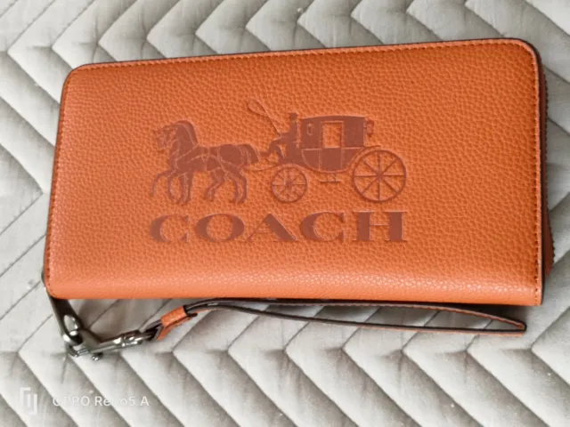 Coach C3548 Long Zip Wallet With Horse & Carriage in Pebble Leather in gift box