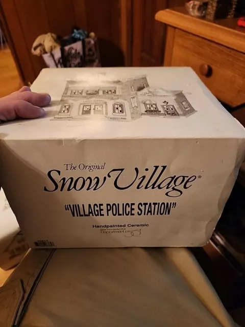 Department 56 Original Snow Village Village Police Station Has Box Light 54853