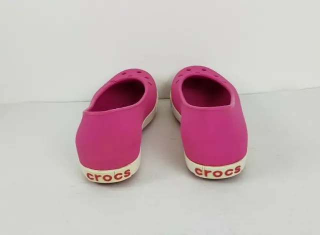 CROCS Beachy Bubblegum Pink Ballet Flat Size 9 Slip On Logo Comfort Water Shoe