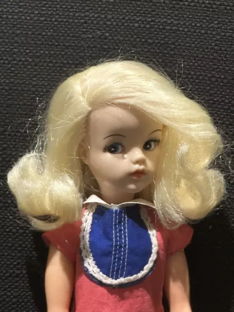Vintage New Look Sindy Blonde Hair Doll