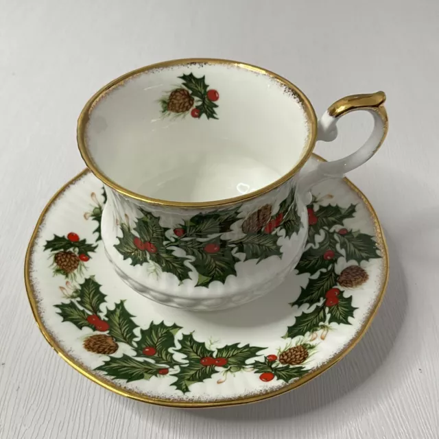 Rosina Queens Yuletide Bone China Tea Cup & Saucer Holly Berries England