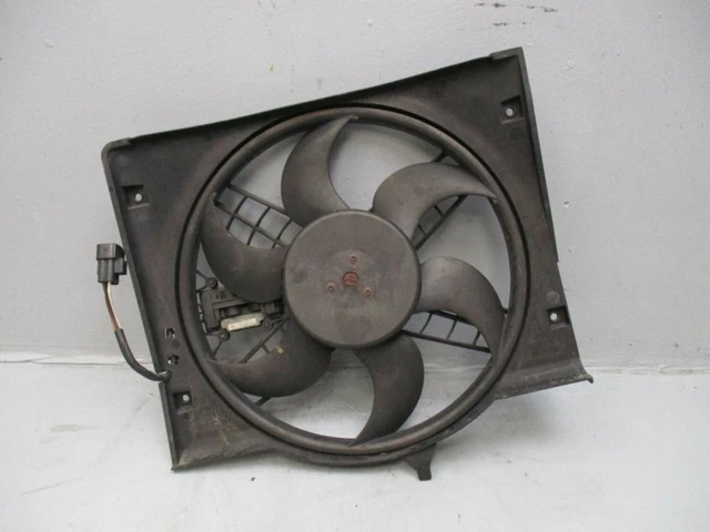 Moteur Électrique, Ventilateur de Radiateur pour BMW 3 (E46) 320D 7786009 Bosch