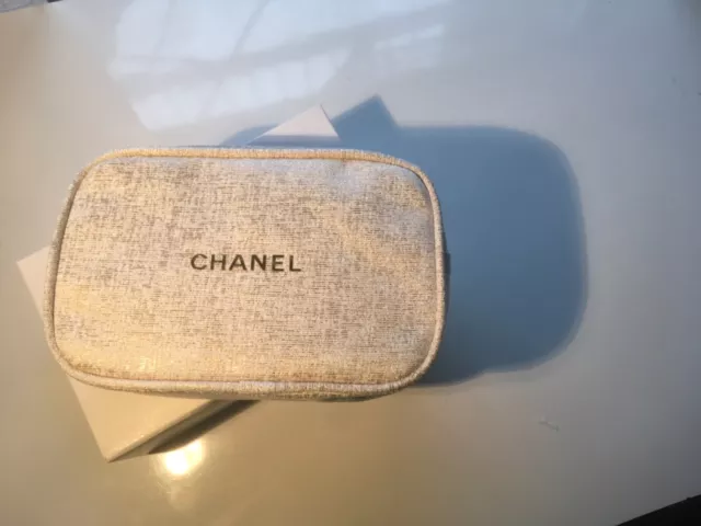 Chanel Beauty Cosmetic/Makeup Bag Ivory Gold Holiday 2023 Beauty