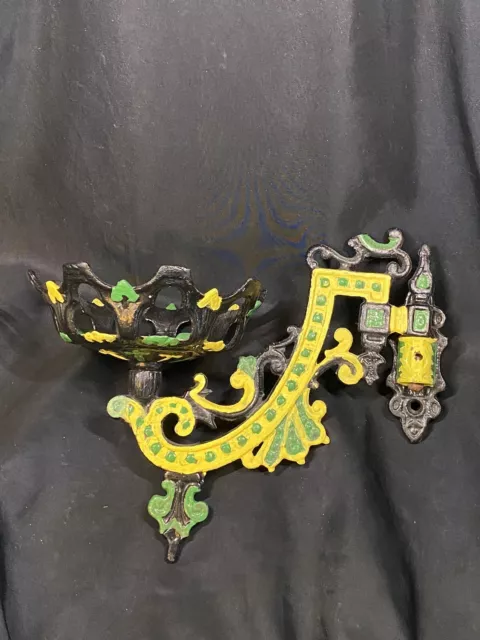 Antique Jms Cast Iron Hand Painted Oil Lamp Holder Mounting Bracket Green Yellow