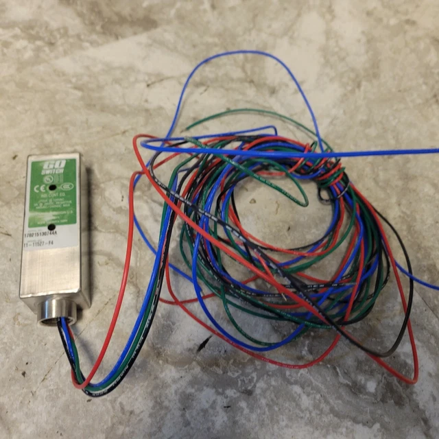 GO SWITCH MODEL 11 Proximity Sensor Limit Switch 1111527F4 1111527F4