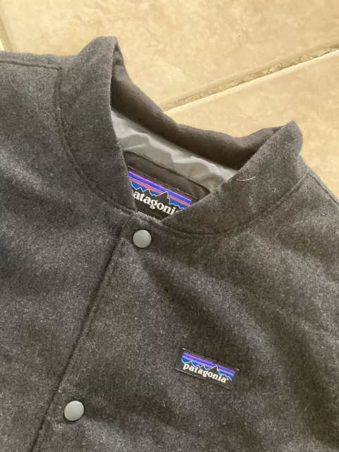 Patagonia Mens Size Xl Charcoal/ Black Overcoat Wool Jacket. Great Condition.