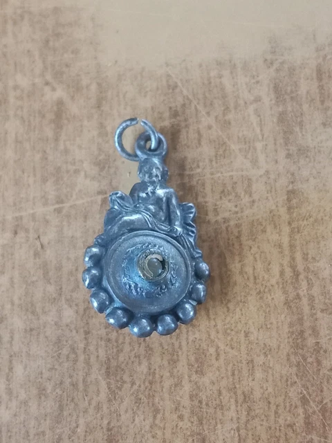 Pendentif Médaillon Ancien En Argent Massif - Reliquaire Français Du XIXe Siècle - Occasion