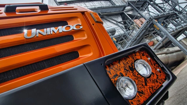 UNIMOG KÜHLERGRILL &MEREX New Style