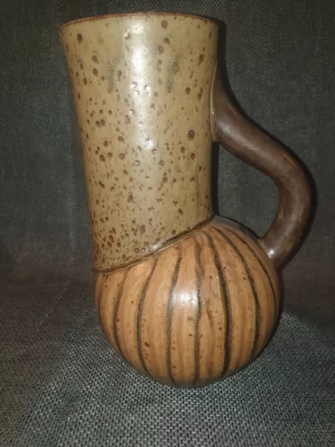 Vintage Unusual Pottery Jug With Makers Mark Wdw ? Or Kdw ? Info Welcomed 1960s?