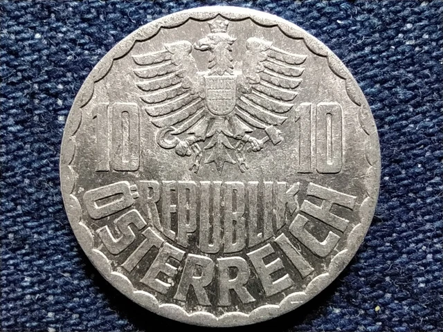 Austria 10 Groschen Coin 1975 2