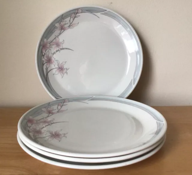 Royal Doulton, Lambethware - Fresh Flowers, Mayfair-4 x22cm Salad/Dessert Plates