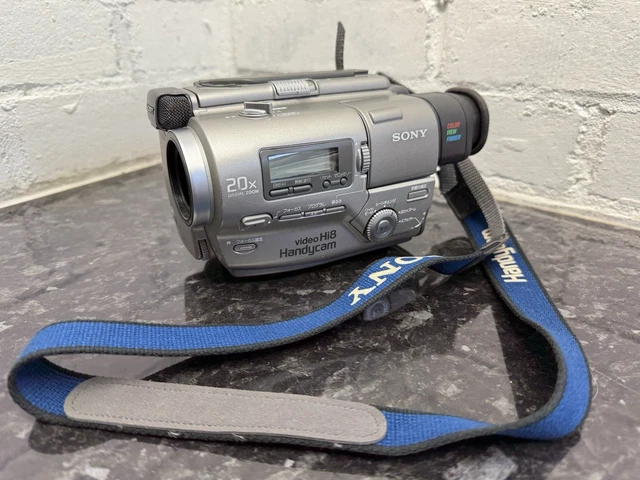 動作品　SONY Hi8ビデオカメラ　Handycam CCD-TR2 SONY ソニー Video Hi8 Handycam CCD-TR2 8ミリ SOLD) SONY CCD