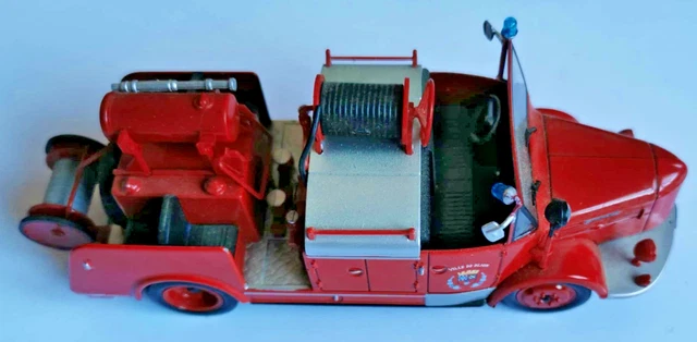 Miniature IVECO DAILY DURISOTTI Fourgon CRS Forces de L'Ordre Avec