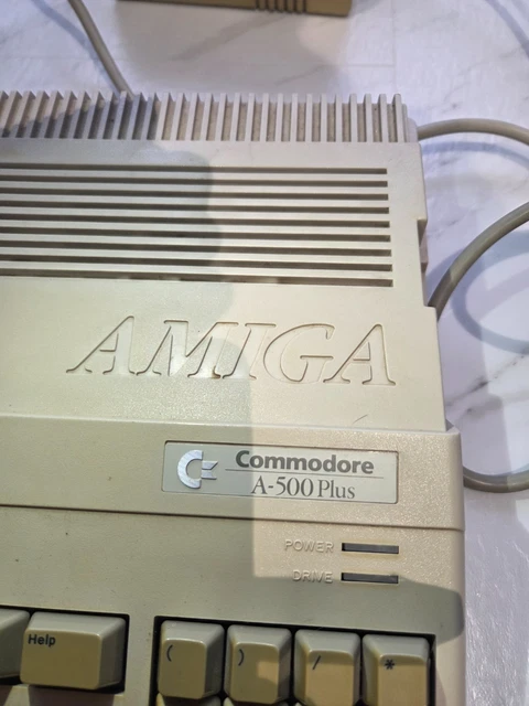 AMIGA 500 PLUS £122.08 - PicClick UK