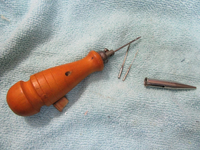 Alêne De Couture Alêne Professionnel En Bois Pour Cuir - Poinçon, Cordonnier, Tailleur - Set 3 Outils Robustes Outil Cuir Cordonnier