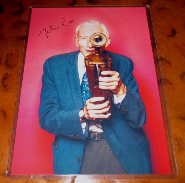 Martin Rees British cosmologist astrophysicist signed autographed photo
