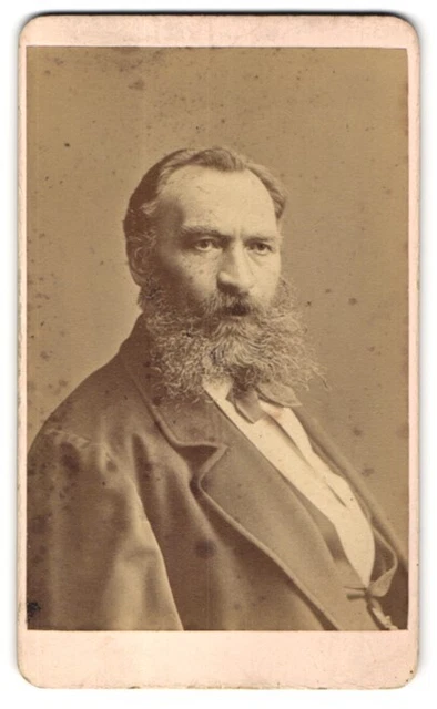 Fotografie Otto Reitmayer, München, Portrait älterer Herr mit Vollbart