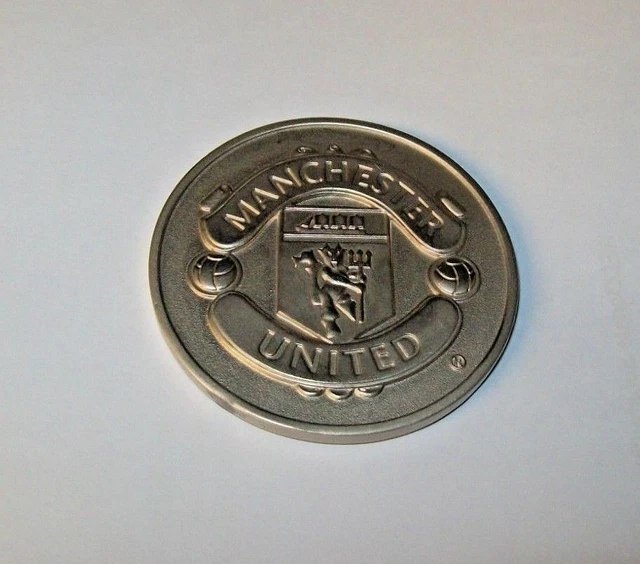 MANCHESTER UNITED Treble Winners Coin - 1998/1999 Season