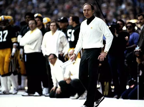 Football Head Coach Bart Starr Of The Green Bay Packers 1983 OLD PHOTO