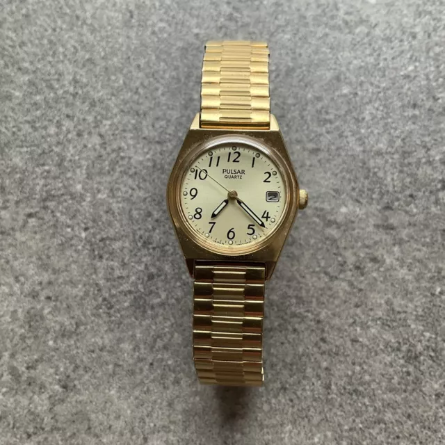 Beautiful Vintage Pulsar Womens Watch 24mm Gold Tone Case W/Expansion Band A5