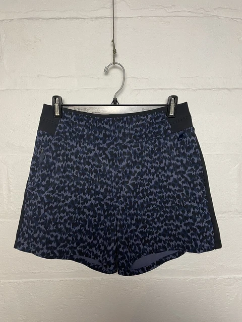 Athleta Brooklyn Printed Lightweight Navy Allure Pockets Shorts Sz 6 EUC