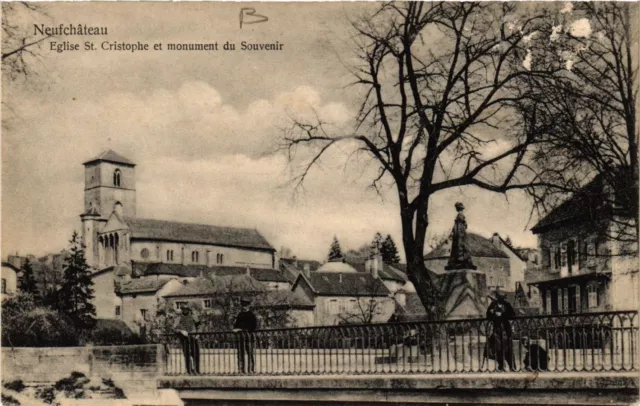 CPA AK NEUFCHATEU Église St-CHRISTOPHE et monument du Souvenir (406397)