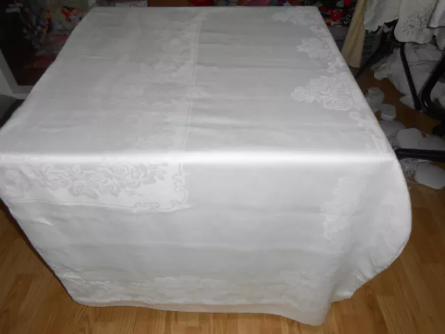 69X121 Vtg Antique TRADITIONAL White IRISH LINEN Double DAMASK Tablecloth